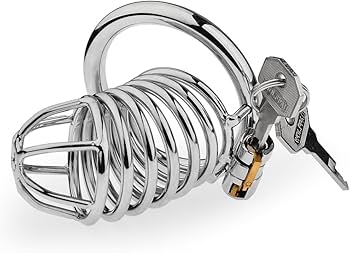 Notr-Dam choqqisining jinsiy rasmlari Ota bilan yalangoch mushuk fotosuratlari