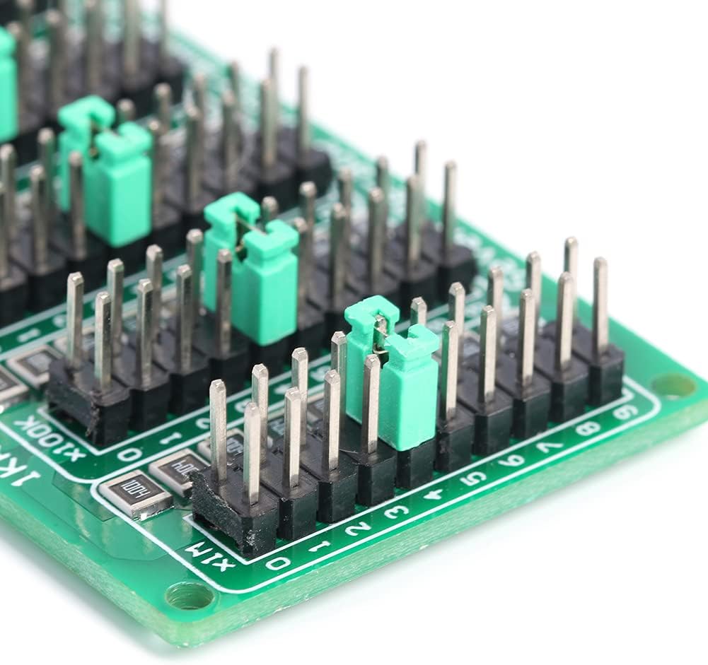 Close-up view of the jumper caps on the resistor board