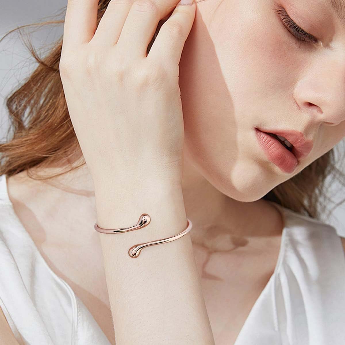 LILIE&WHITE Rose Gold Bangle Bracelet Hypoallergenic Open Bangle For Women, Non-Fading Fashion Jewellery, Gift For Her, Stylish Accessory For Special Occasions image 5