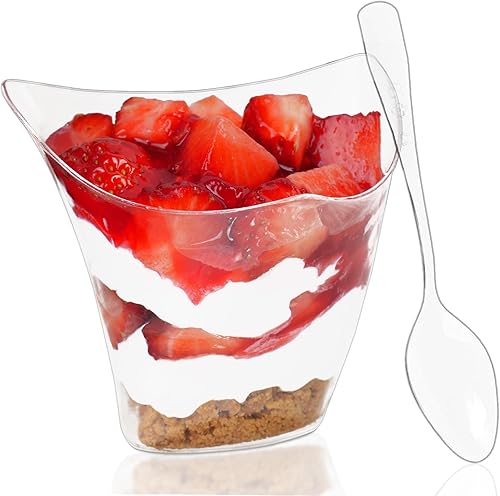 Qeirudu Mini tazas triangulares de postre de 4 onzas con cucharas, paquete de 50 vasos de plástico para aperitivos, tazas reutilizables para pudín,