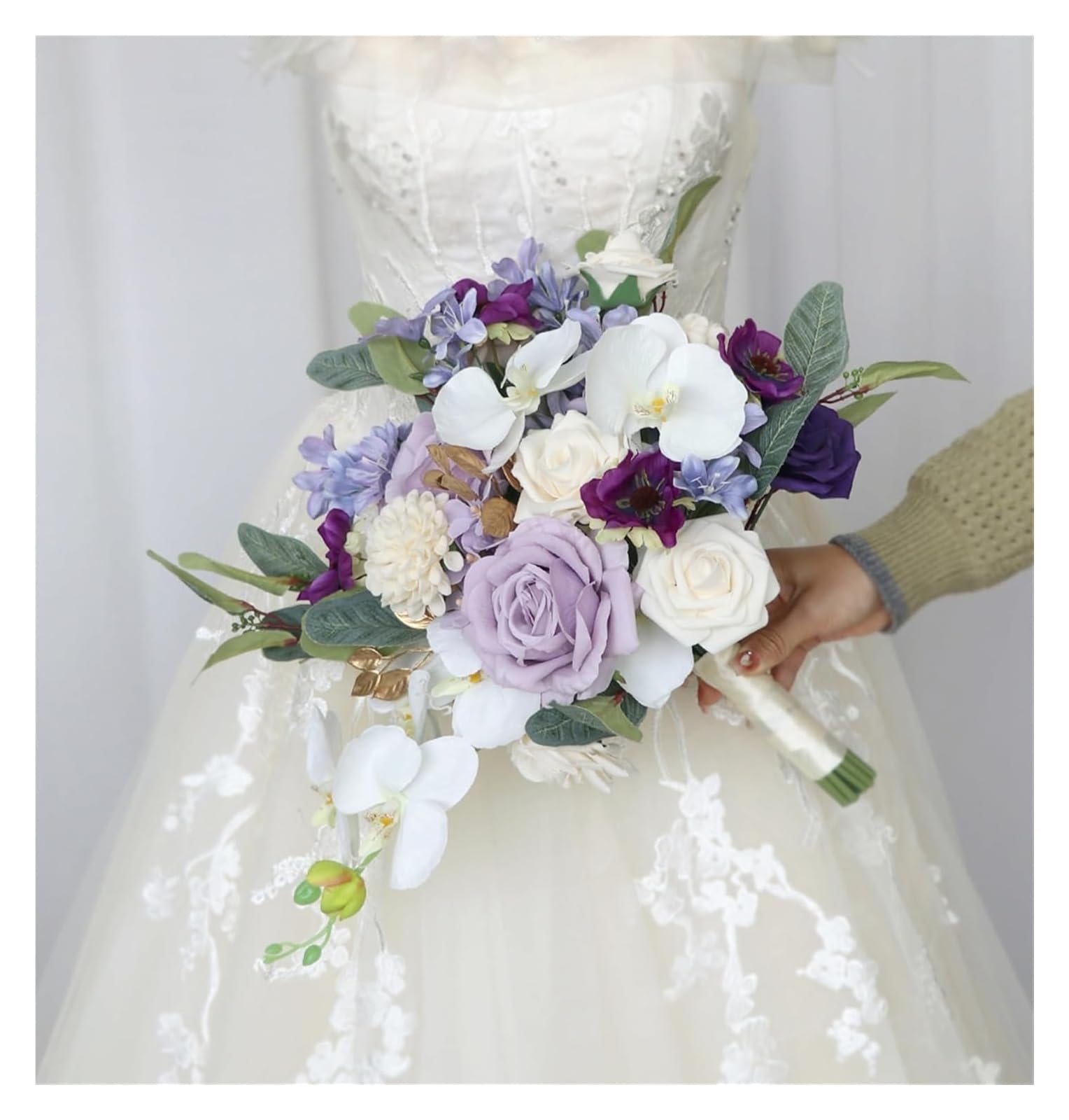 CHAKEUZND Bridal Wedding Bouquets， Artificial Rose for Bride Purple, Vintage Butterfly Orchid Bridal Bouquet, Real Touch Cascade Bouquet for French Wedding Tossing Bouquet