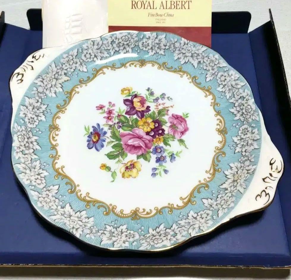 ロイヤルアルバート エンチャントメント プレート 4枚 ロイヤル