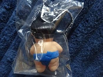 Amazon.co.jp: 朝青龍 フィギュア キーホルダー 大相撲 横綱