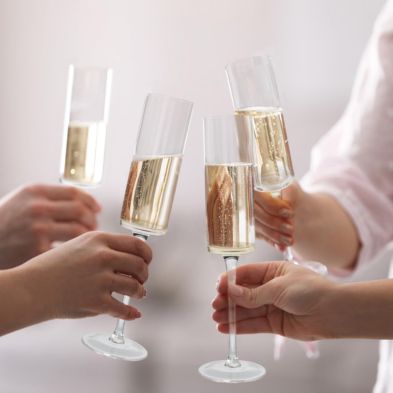 Juego de 4 copas de champán elegantes para champán, Prosecco, regalos de compromiso, regalos de boda, copas de champán para mujeres, hombres, aniversario, cumpleaños, 200 ml (juego de 4)