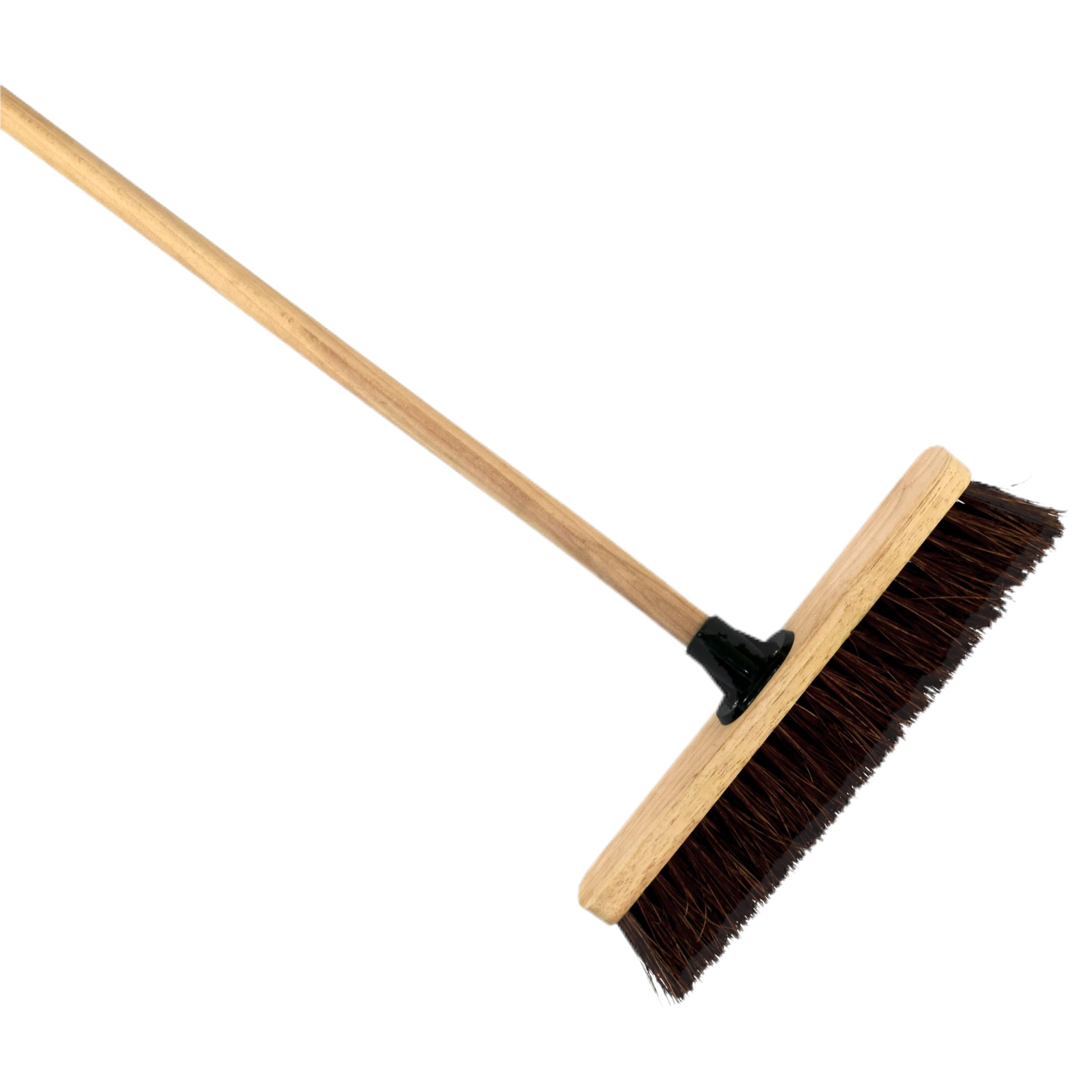 Soladirect Brown 16-Inch Bassine Broom - Robust Outdoor Sweeper With Wooden Handle - Great For Medium-Sized Patios, Pathways, And Gardens - Effective Cleaning Of Dirt And Debris