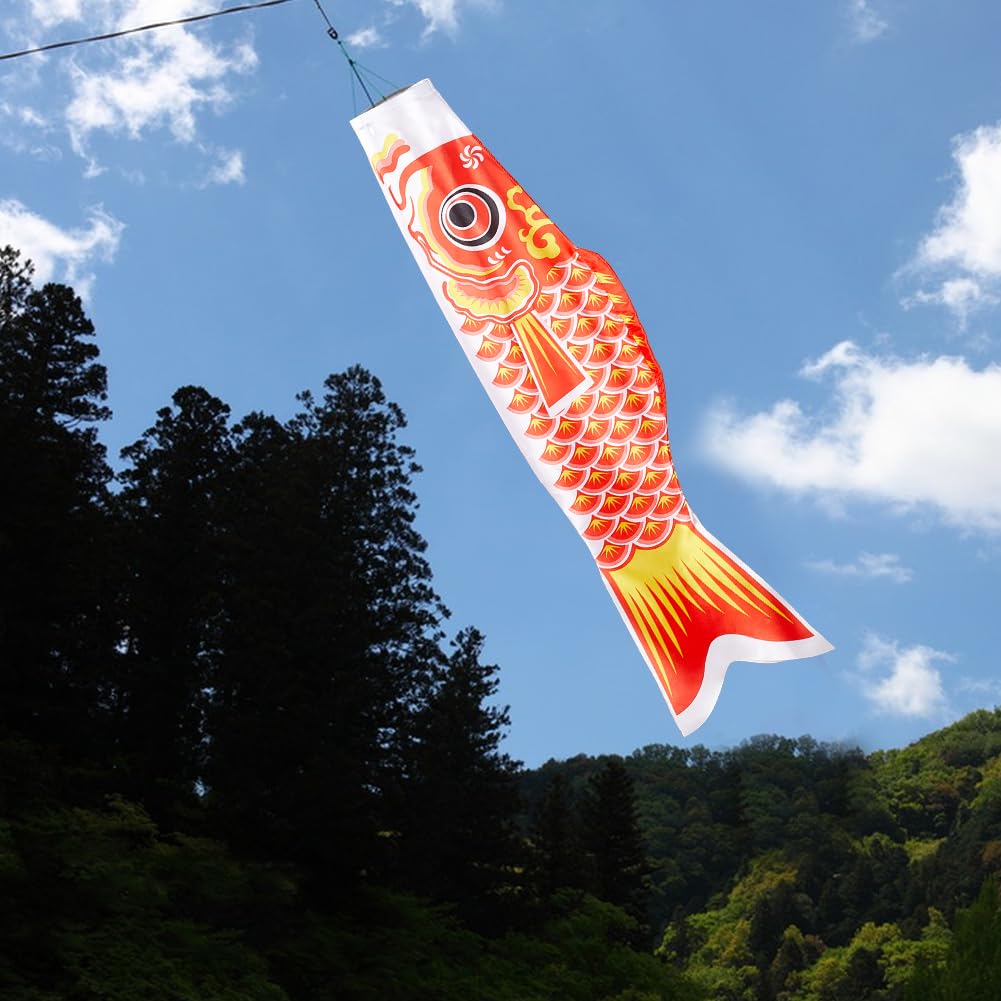 GORGECRAFT 118cm Koi Fish Manica A Vento Arancione Rosso Carpa Bandiera Streamer Banner Poliestere 3D Giapponese Appeso All'Aperto Koinobori Decor per Parete Albero Fronte Patio Prato Cortile Giardino