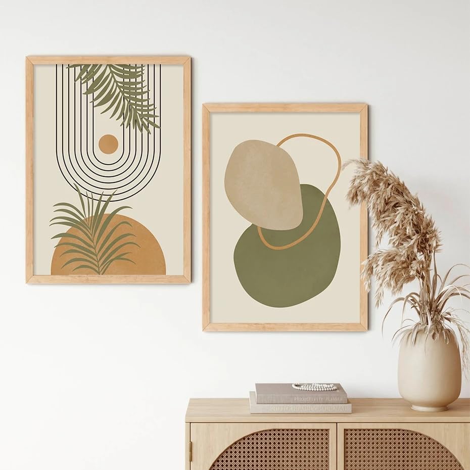 Boho Stijl Bladeren In Retro Kleuren. Moderne Botanische Kunst In Terra Op Beige