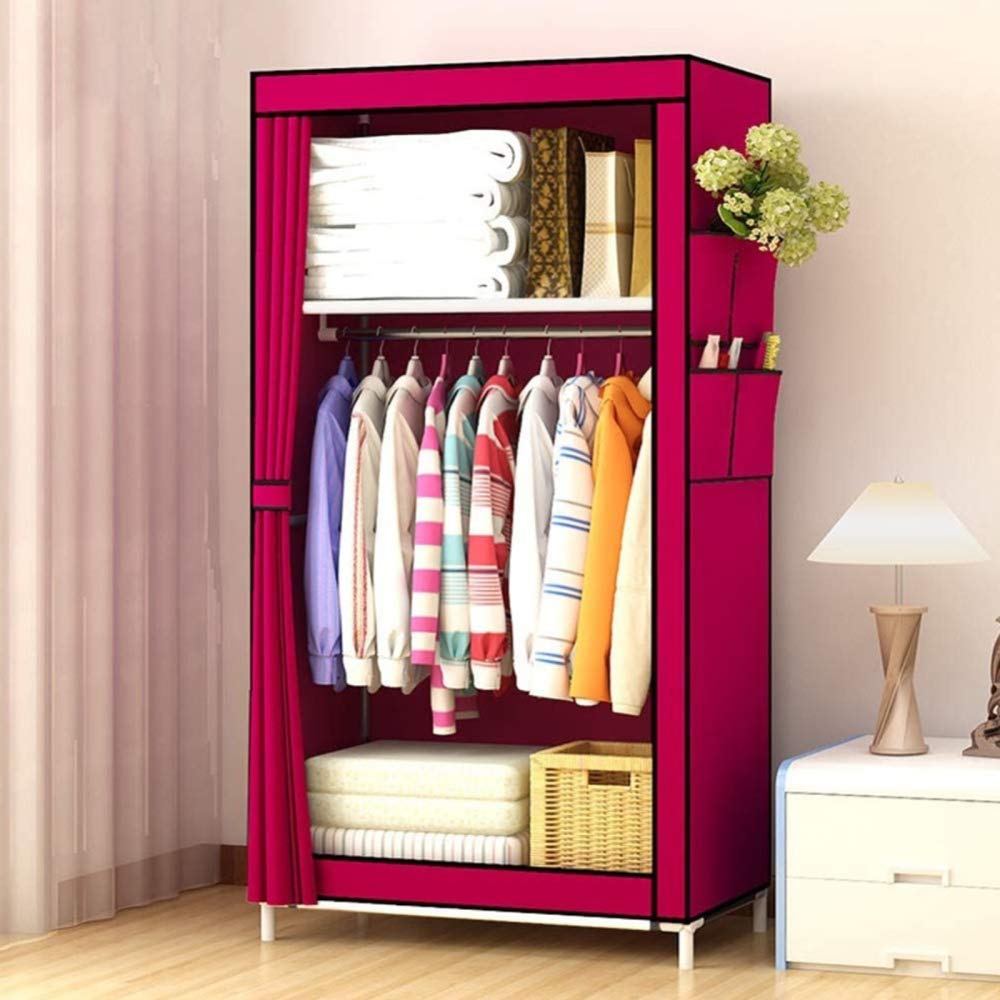 Armoire portative en tissu grand volume avec 4 poches latérales et penderie intégrée