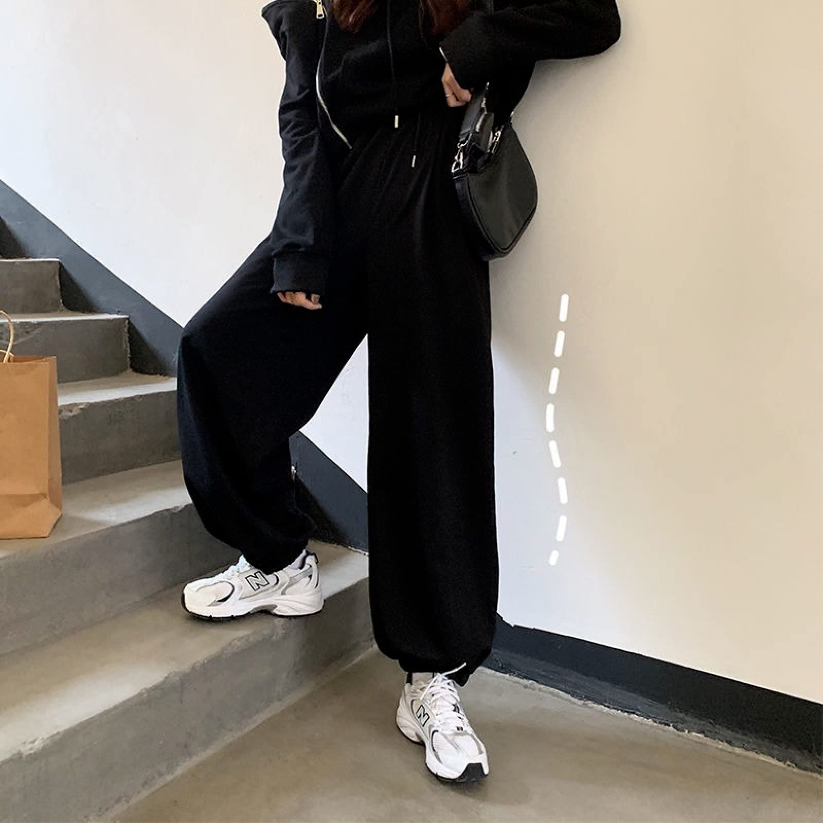 Jogging noir oversize femme hotsell