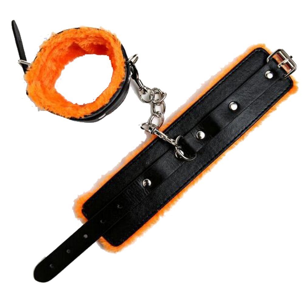 BONDAGERIE® Kit Completo di Accessori Orange in Pelle Vegana per Coppia, dieci pezzi, Manette Cavigliere Frustino Collare guinzaglio corda gàgball, sacco in raso