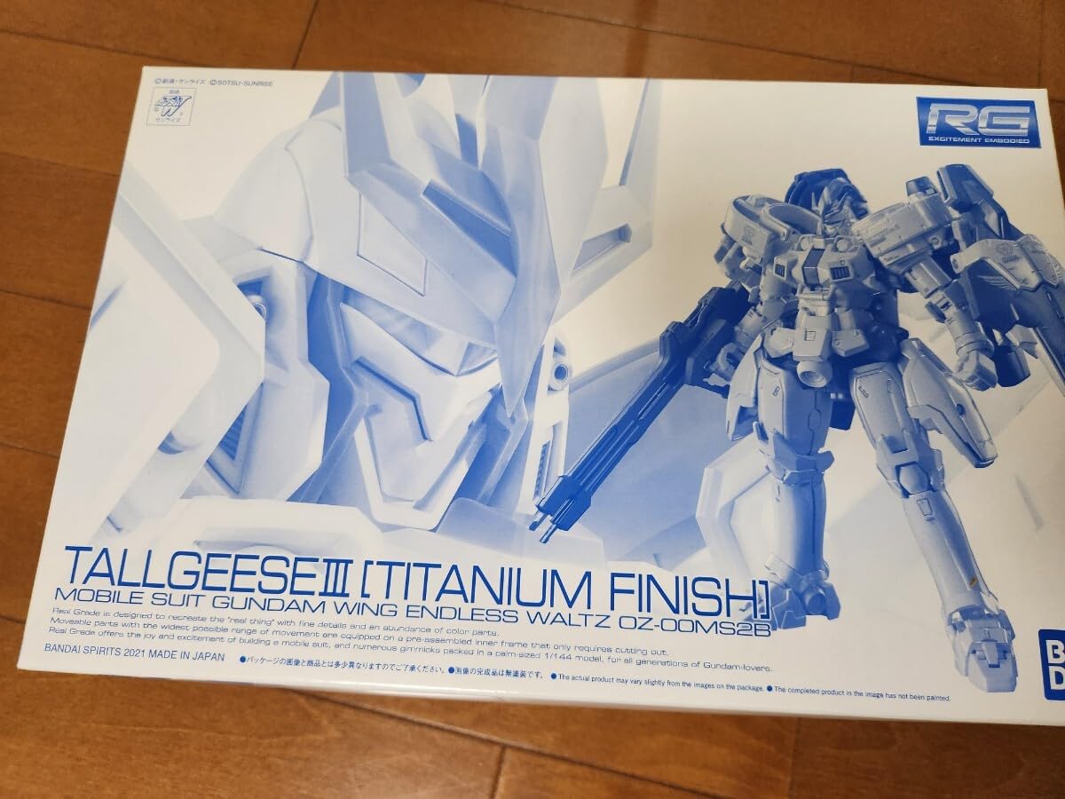 Amazon | RG トールギスIII チタニウムフィニッシュ プラモデル 1/144