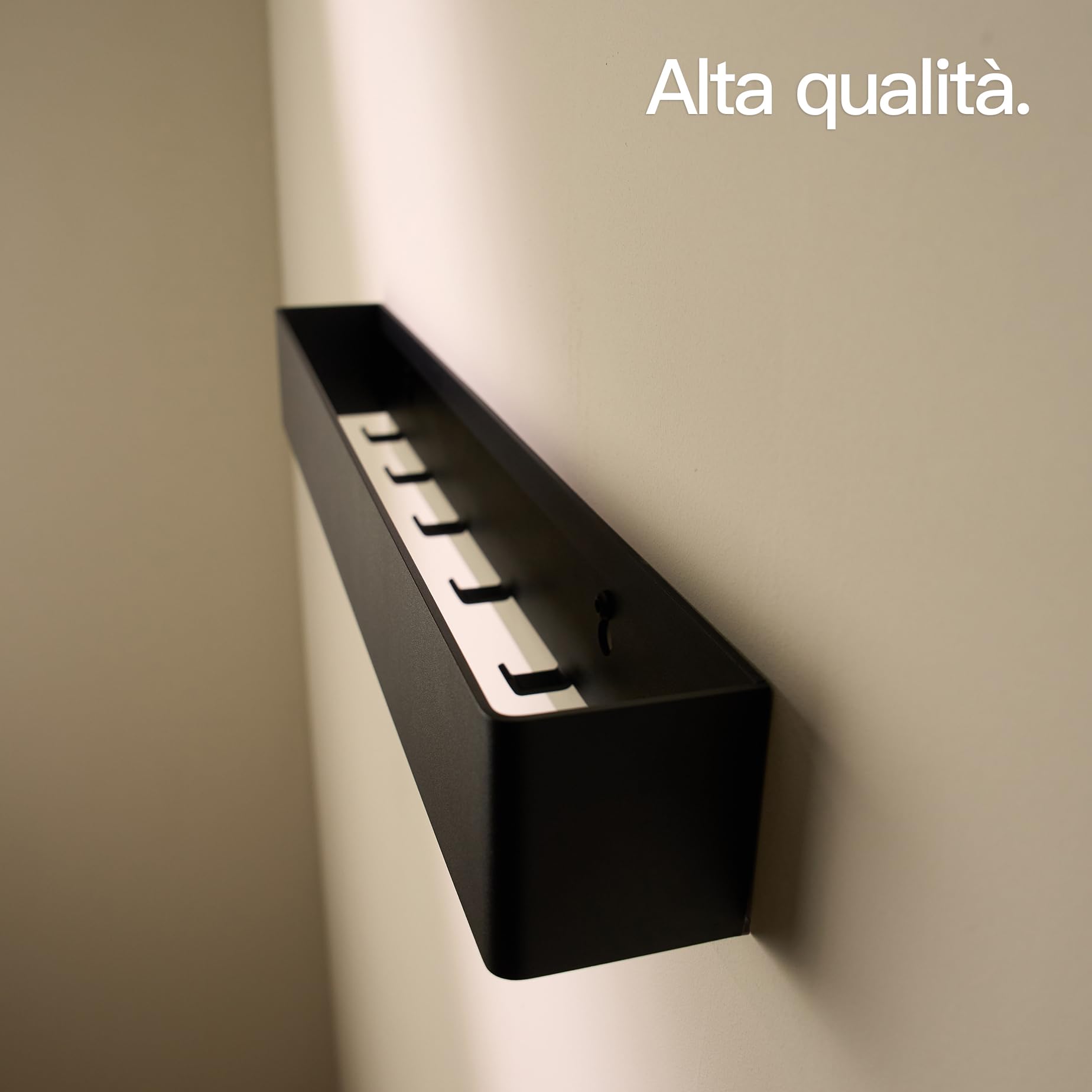 Design Amburgo Appendiabiti da parete design I Attaccapanni da muro I Appendiabiti ingresso I Accessori d'ingresso da parete I Appendi abiti per muro con ganci nascosti in metallo | Nero 57 cm