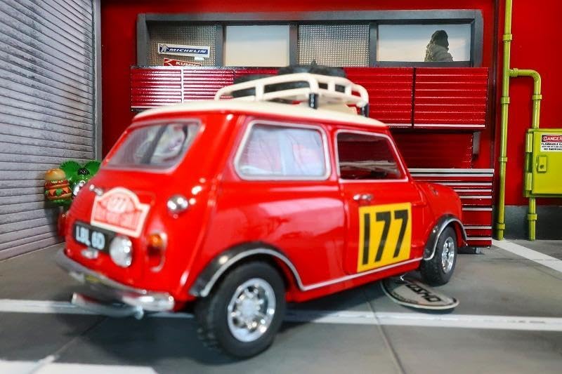 Amazon.co.jp: 1 18 京商 ミニクーパーs モンテカルロラリー 1967 優勝