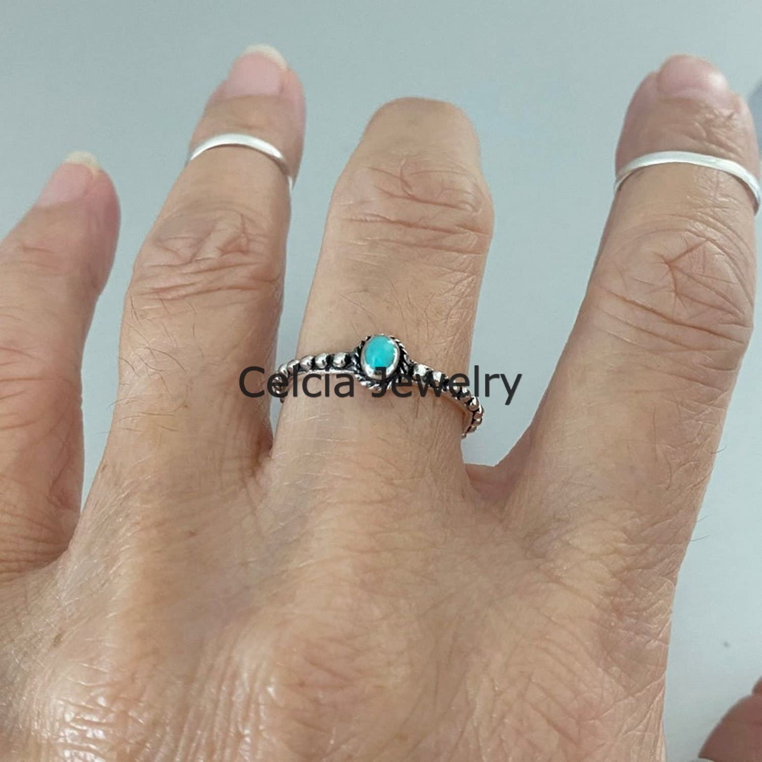 Anillo de mujer de piedra preciosa curativa natural turquesa, anillo pequeño estilo Bali, anillo solitario, anillo bohemio, anillo delicado, anillo del día de la madre