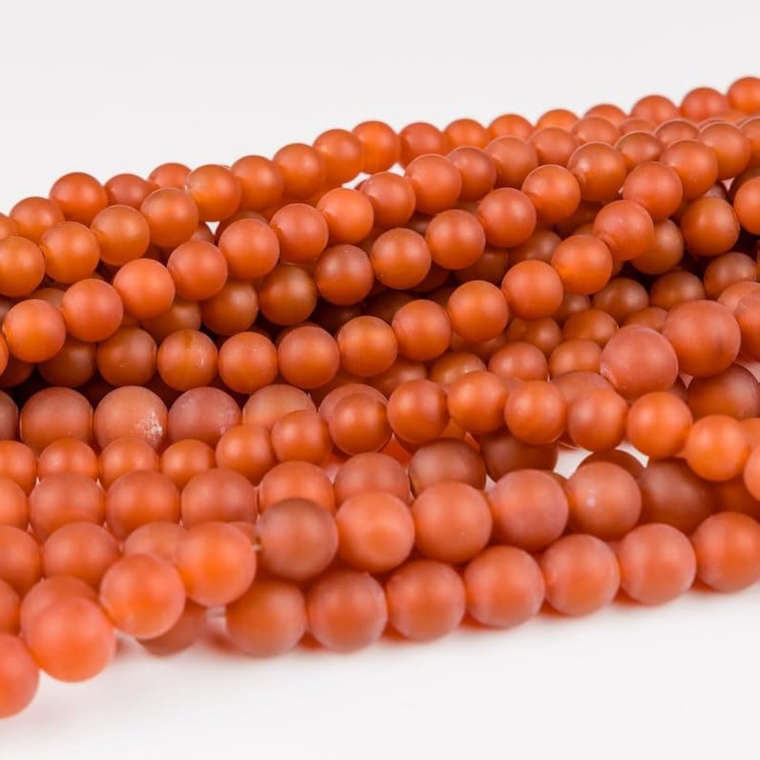 Perles cornaline rouge mat 6mm idéales pour créer vos bracelets d'été bohèmes