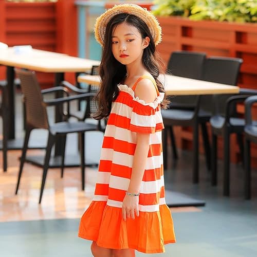 Miniatura 4 de Ivy and Max Pulsera con acabado dorado y esmalte de lavanda con múltiples corazones para niñas