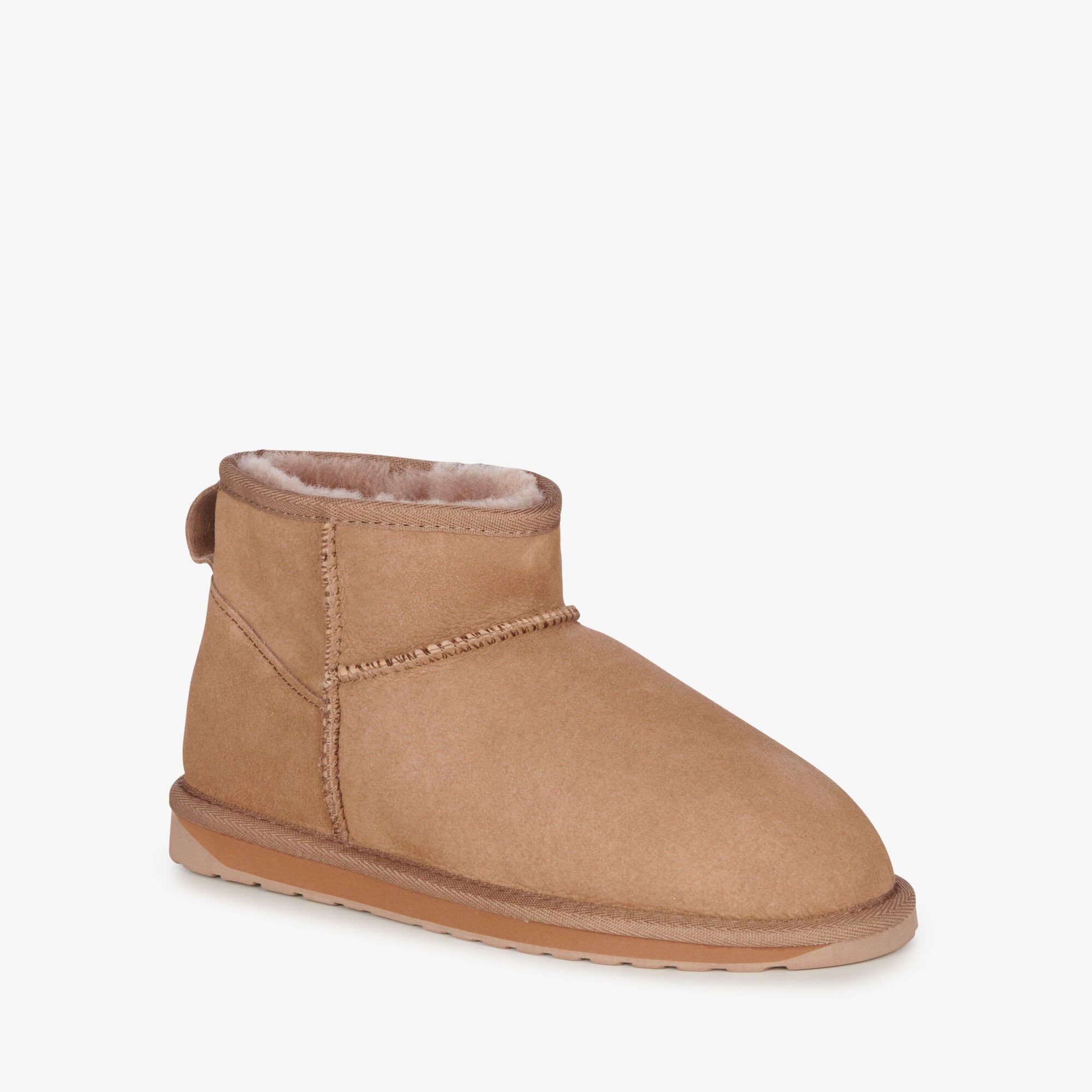 EMU Australia Women's Stinger Micro Sheepskin Ankle Boot