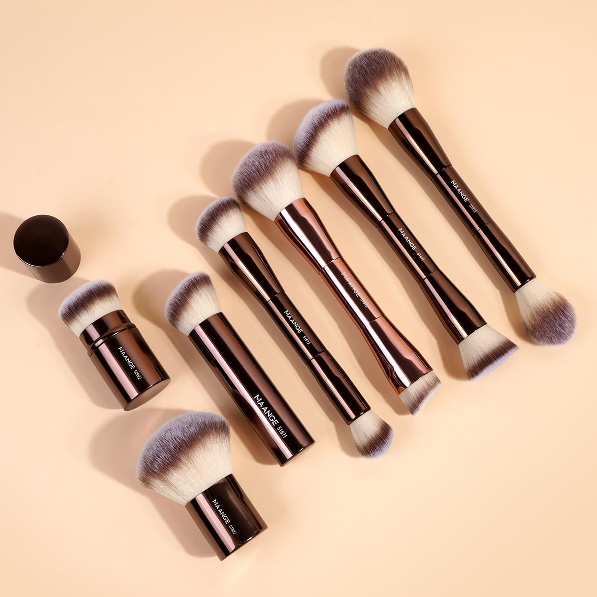 MAANGE Set di 7 pennelli da trucco kabuki double face, pennelli per contouring, fondotinta, cipria, correttore, crema, cosmetici, bronzer, blush, lucidatura, strumenti per il trucco (caffè)