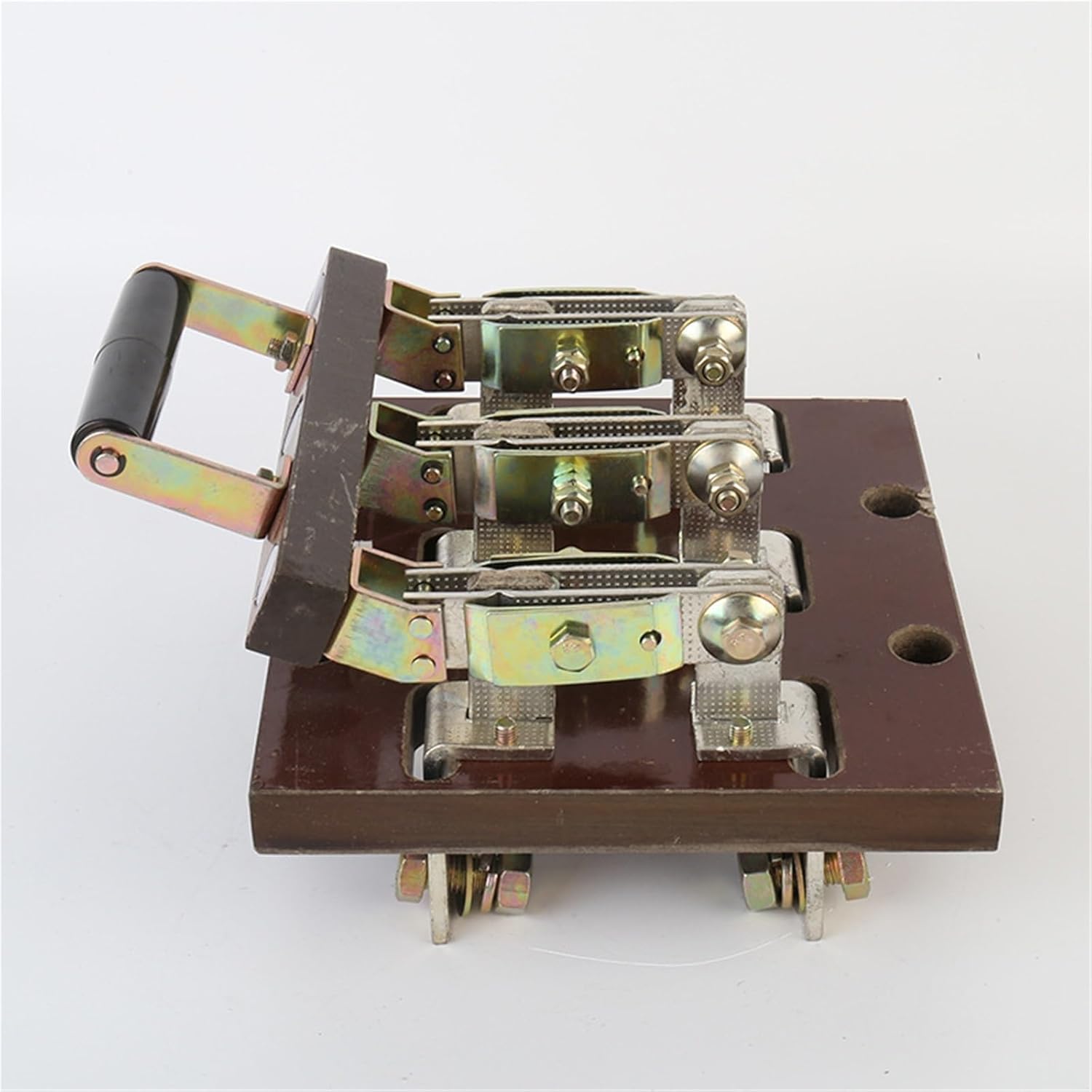 HD11F-200-481 Protection Type Open Switch 3p Circuit Breaker Load Isolating 1Pcs