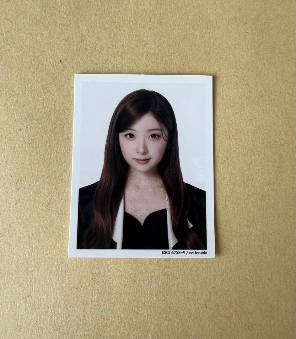 Amazon.co.jp: NiziU Portfolio ミイヒ 証明写真風フォトカ アイドル