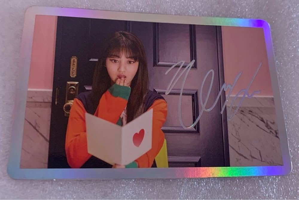 ジヒョ トレカ グッズ バラ売り可 twice 他メンも少し載せてます TWICE トレカ ジヒョ JIHYO バラ売り - メルカリ