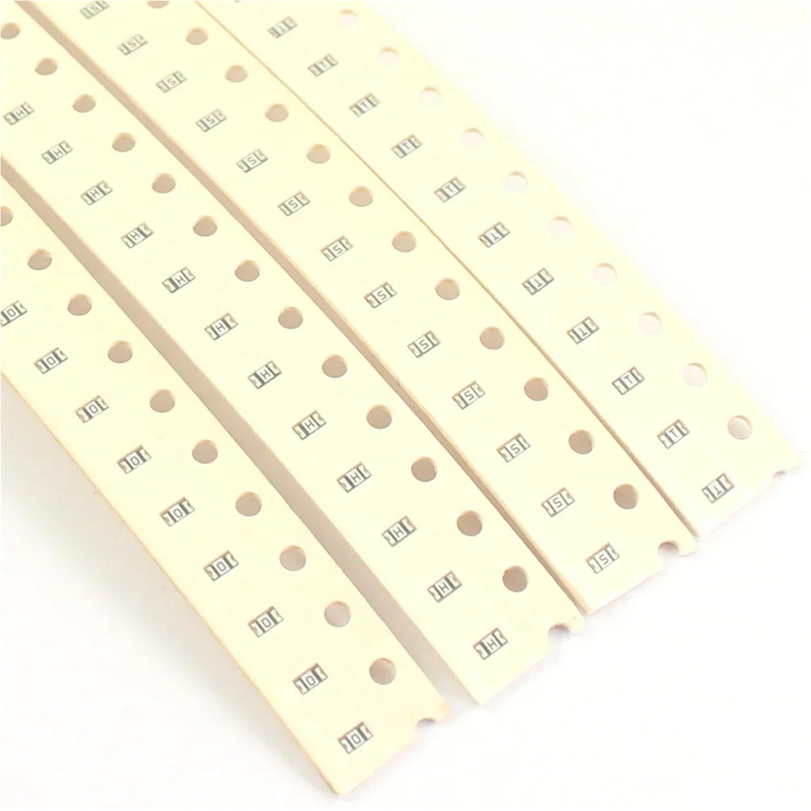 Fusible LF 0603 2A 32V couche mince composant CMS miniature