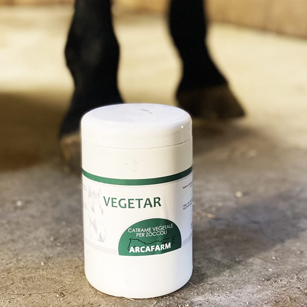 Catrame Vegetale per Zoccoli Cavalli 1 lt Vegetar, protegge da umidità e sporcizia del terreno, unguento antisettico per pulizia zoccoli e forchetta, rimedio per unghie morbide, 100% Made in Italy