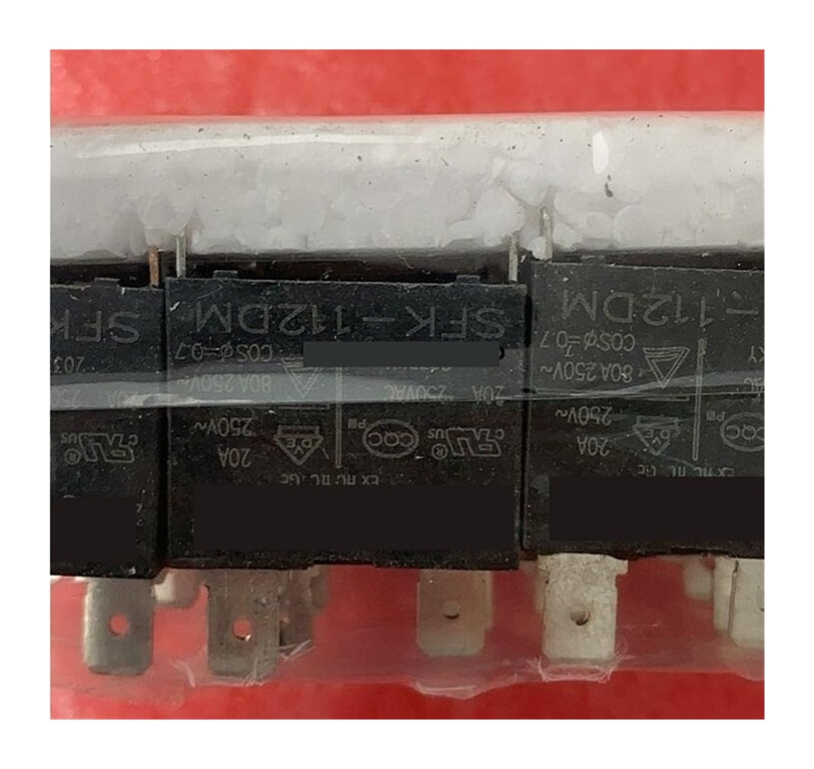Relais SFK-112DM 12VDC 20A composant électronique 4 broches pour soudure PCB