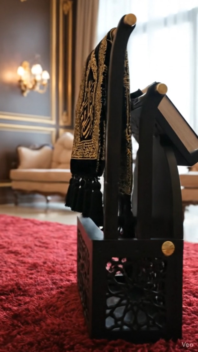 Pack Cadeau : Tapis De Prière + Sebha  Chapelet Musulman  + Le Noble Coran Avec Traduction Fr Couleur Vert Dore 5430000362795