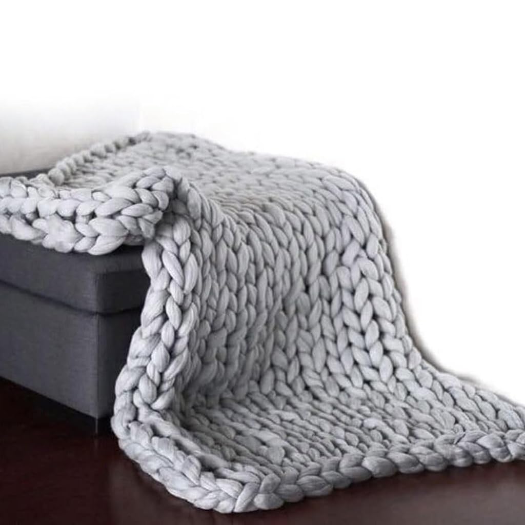 GDJGNUDK Chunky Knit Blanket, Throw Soft Chunky Wool Yarn Knitted Throw Blanket Hand Knit Warm & Cozy Blanket Couch Bed home Decor Soft Breathable Throw(Dark gray,60 * 80cm)