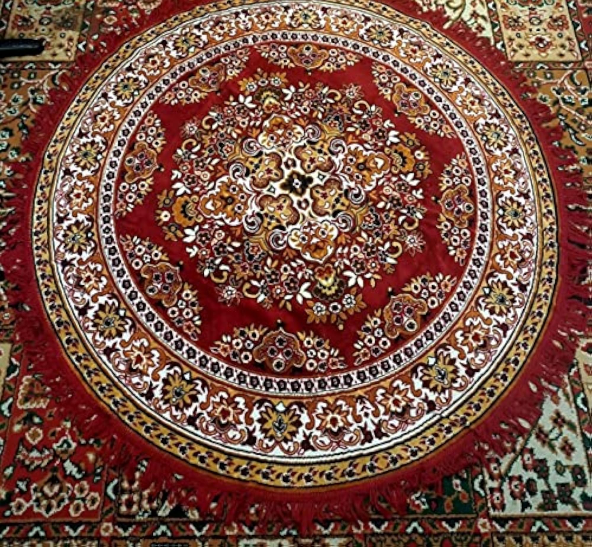 Modern Designer Round Woollen Carpets, Assorted Colors