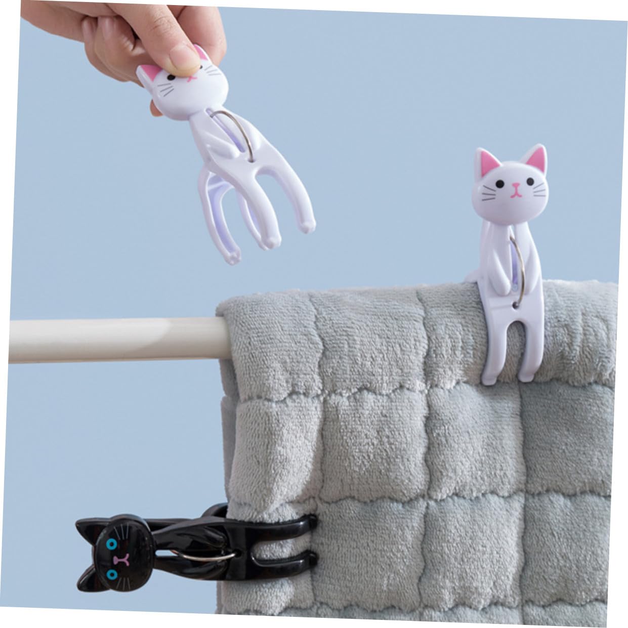Garneck 4 Set Di Robuste Mollette in Plastica A Tema Gatti Clip Antivento Per Bucato Morsetti Per Trapunte Per Appendere Asciugamani Da Spiaggia Per La Casa Allaperto 4 Pezzi*4