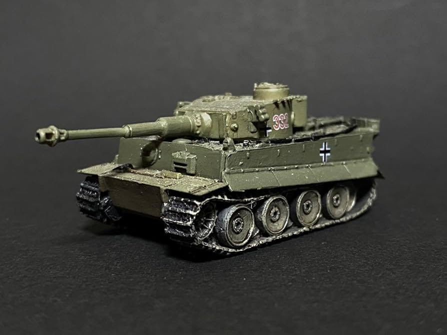 米軍車両図鑑 レア　ミリタリー 軍用車両のタフな走りを1/6のビッグスケールで味わう！米軍「1/4