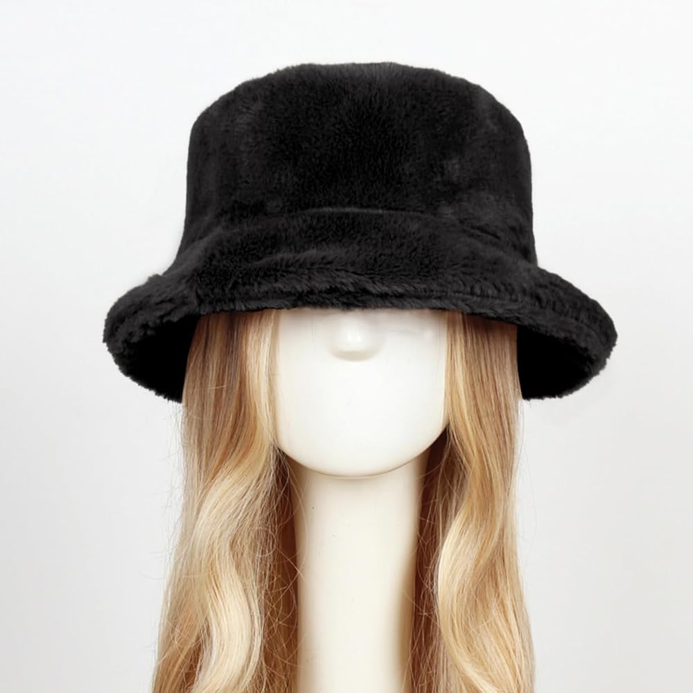 帽子 STAND STUDIO Wera Bucket Hat S STAND STUDIO Wera Faux Fur Bucket Hat in Black | FWRD