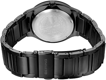 Bering Herren Solar Uhr | Armbanduhr 39 mm Titangehäuse und Zifferblatt | Titanband mit Titanelementen | 10 ATM | 15239