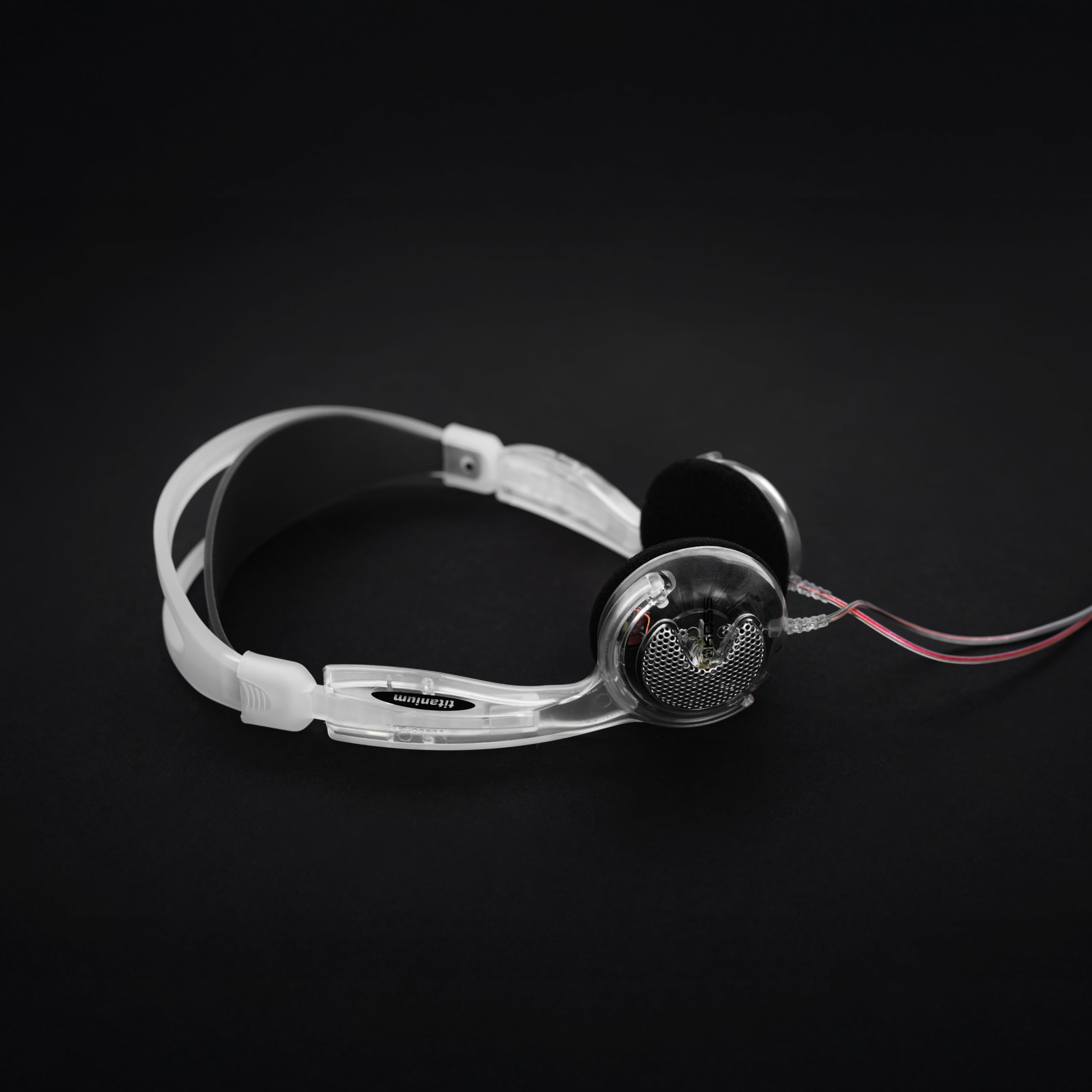 Koss KTXPro1 - Auriculares supraaurales transparentes, retro, portátiles y ligeros, control de volumen, transparentes