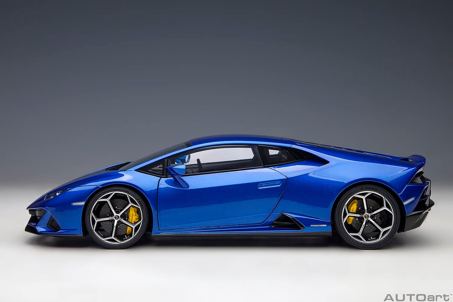 AUTOart Lamborghini Huracan EVO Blu Nethuns Blue 1/18 Model Car