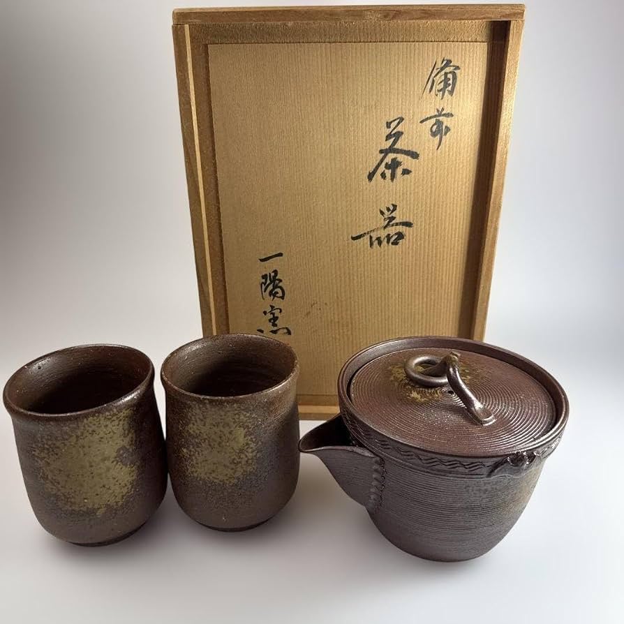 一陽窯 備前焼 茶器セット 急須 湯呑み　陶峰　煎茶器 Amazon.co.jp: 一陽窯 備前焼 茶器セット 急須 湯呑み 陶峰 煎茶器