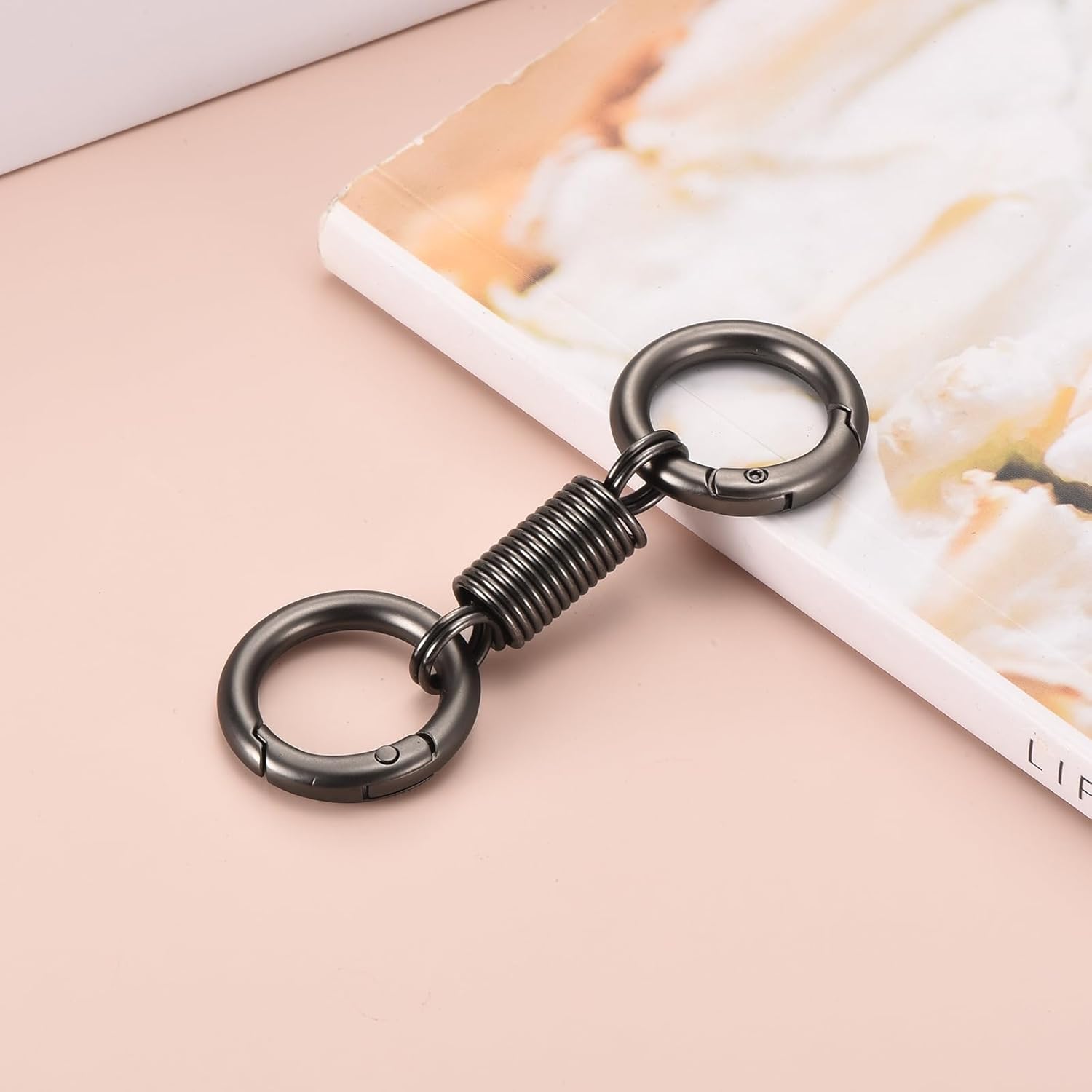 MECCANIXITY Spring Double Ring Keychain Dual Key Ring Holder Detachable Keychain Spring Shaped Key Accessories