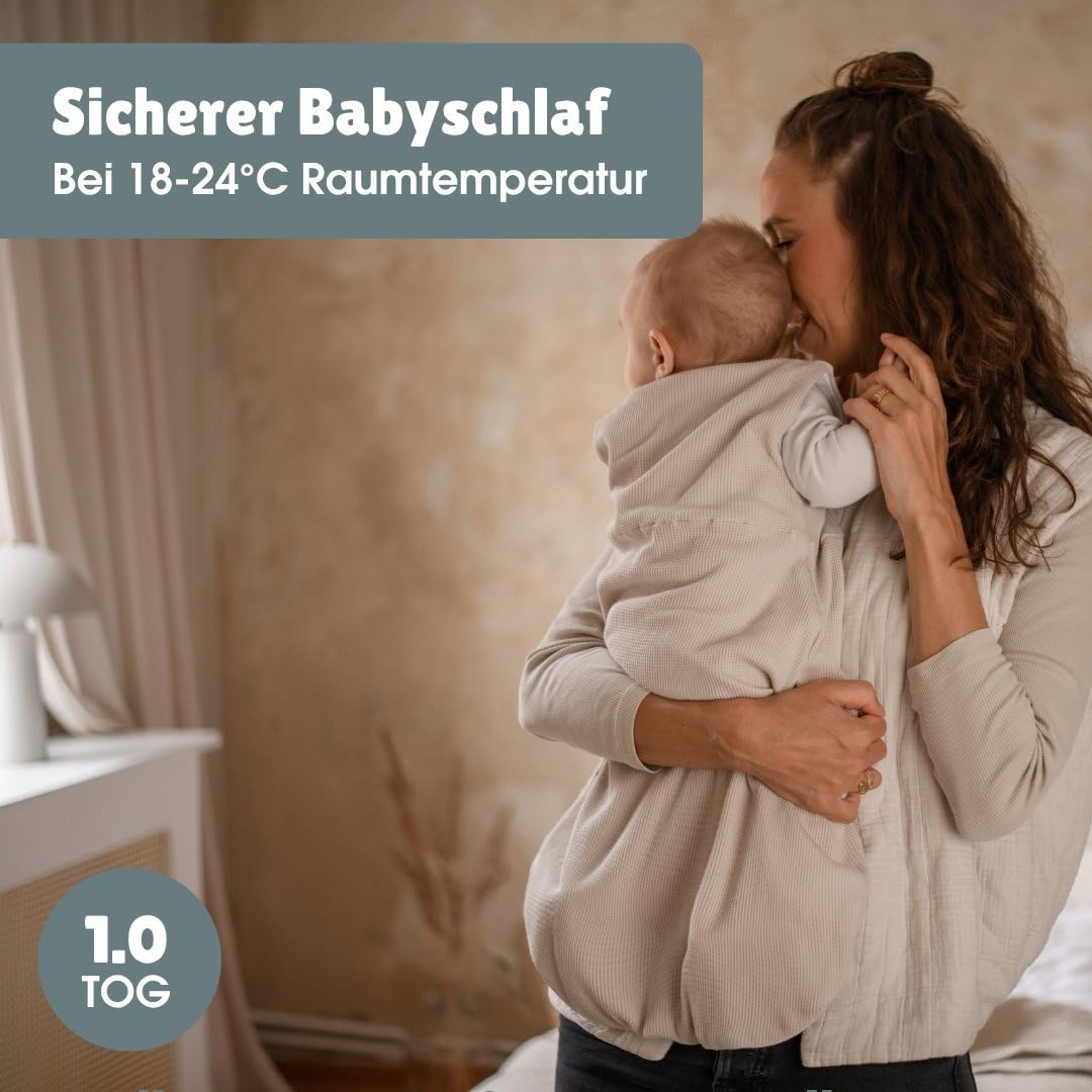 emma & noah Baby Schlafsack 1.0 TOG, Ganzjahres Schlafsack für den Frühling, Sommer und Herbst, 100% Bio-Baumwolle, OEKO-TEX Zertifiziert, Strampelsack für Neugeborene (Essential Beige, 60 cm)
