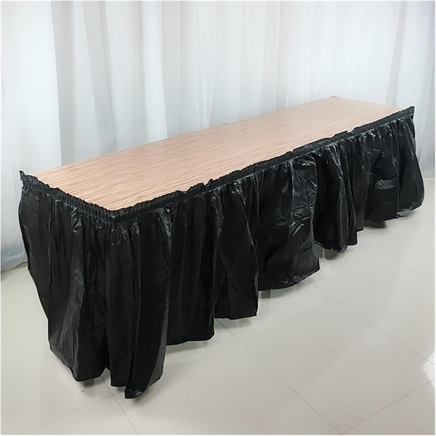 Amazon｜ぴんぴん 売上の使い捨てテーブルスカート PEVAテーブルスカート長方形のラウンドデスクスカートの子供の誕生日パーティー