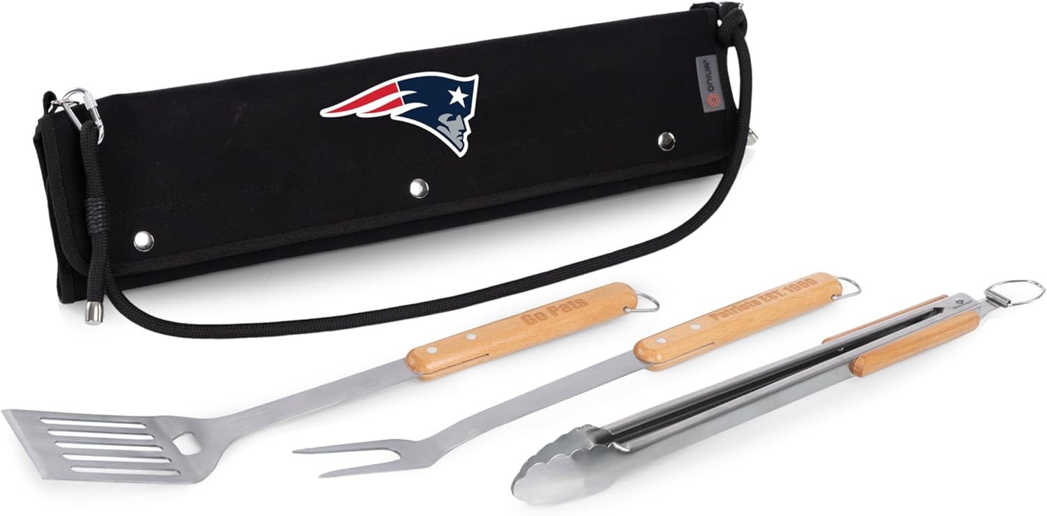 Picnic TIME NFL New England Patriots BBQ Roll Up 3 Piece Set, BBQ Accessories with Beechwood Grill Tools, Grilling Accessories for Barbecue, BBQ Grill Set with Canvas Tote Carrier, (Black)