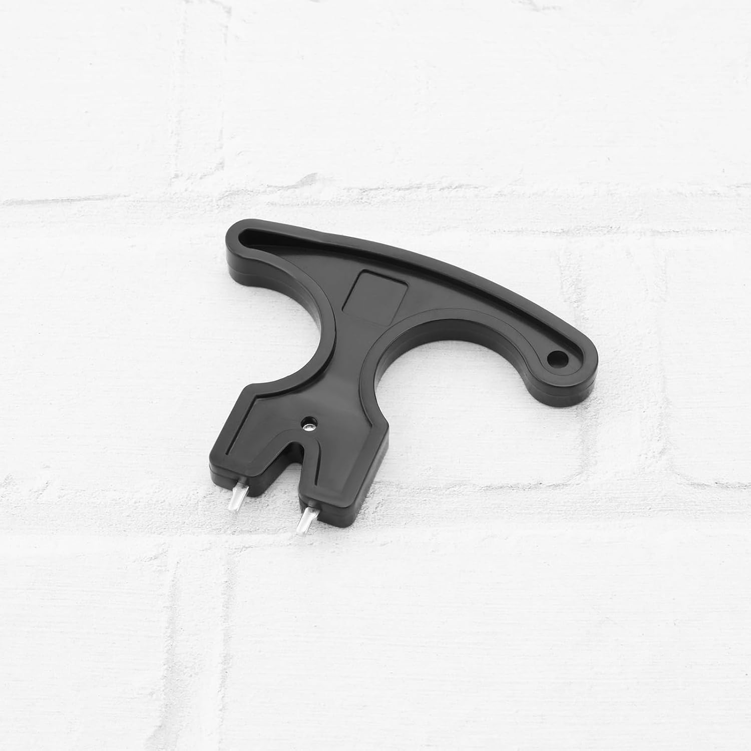 4Pcs Black Golf Shoes Spikes Fast Removal Universal Tool Two Pin Golf Shoes Spike Wrench Handheld Spikes Wrench for Cricket Shoe Golf Shoes, 1.1*7.6*6.4cm