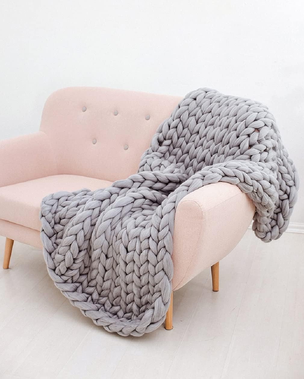 Hand Knitted Throw Blankets 60x80 - Wool Throw Chunky Knit Blanket for Bed Decor, Arm Knit Blanket for Couch, Boho Throw Blanket Bedroom Decor Ideas Gift for Women (Grey)