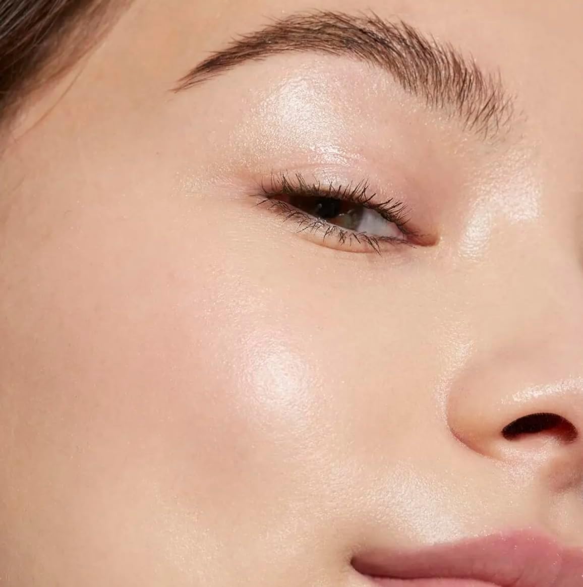 Yves Rocher Botanical Face Tonic Lotion – Hydrating & Radiance-Enhancing Formula Women Skin Care – 200ml / 6.7 fl.oz. - Image 5