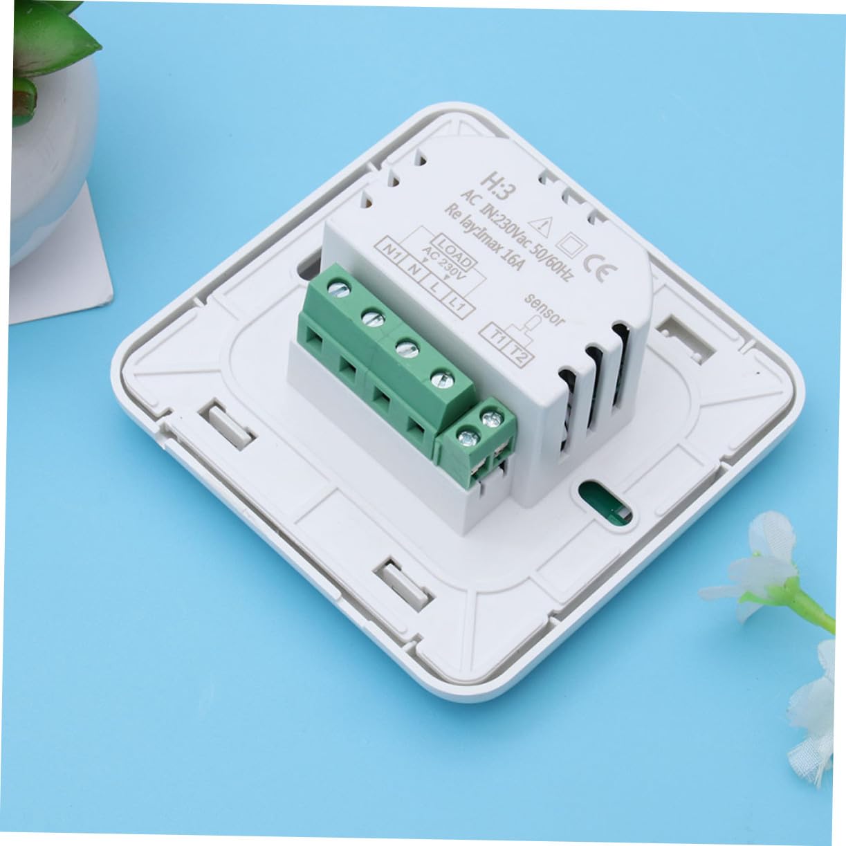 2 Stück Fußbodenheizungsthermostat Weiß, Programmierbar, 220v