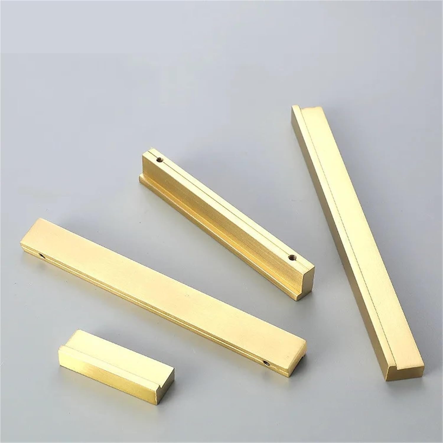 Minimalist I-Shaped Solid Brass Handle Golden Cabinet Door Handle Wardrobe Drawer Pulls Furniture Handles Hardware 1Pcs(Pitch Size 200mm)