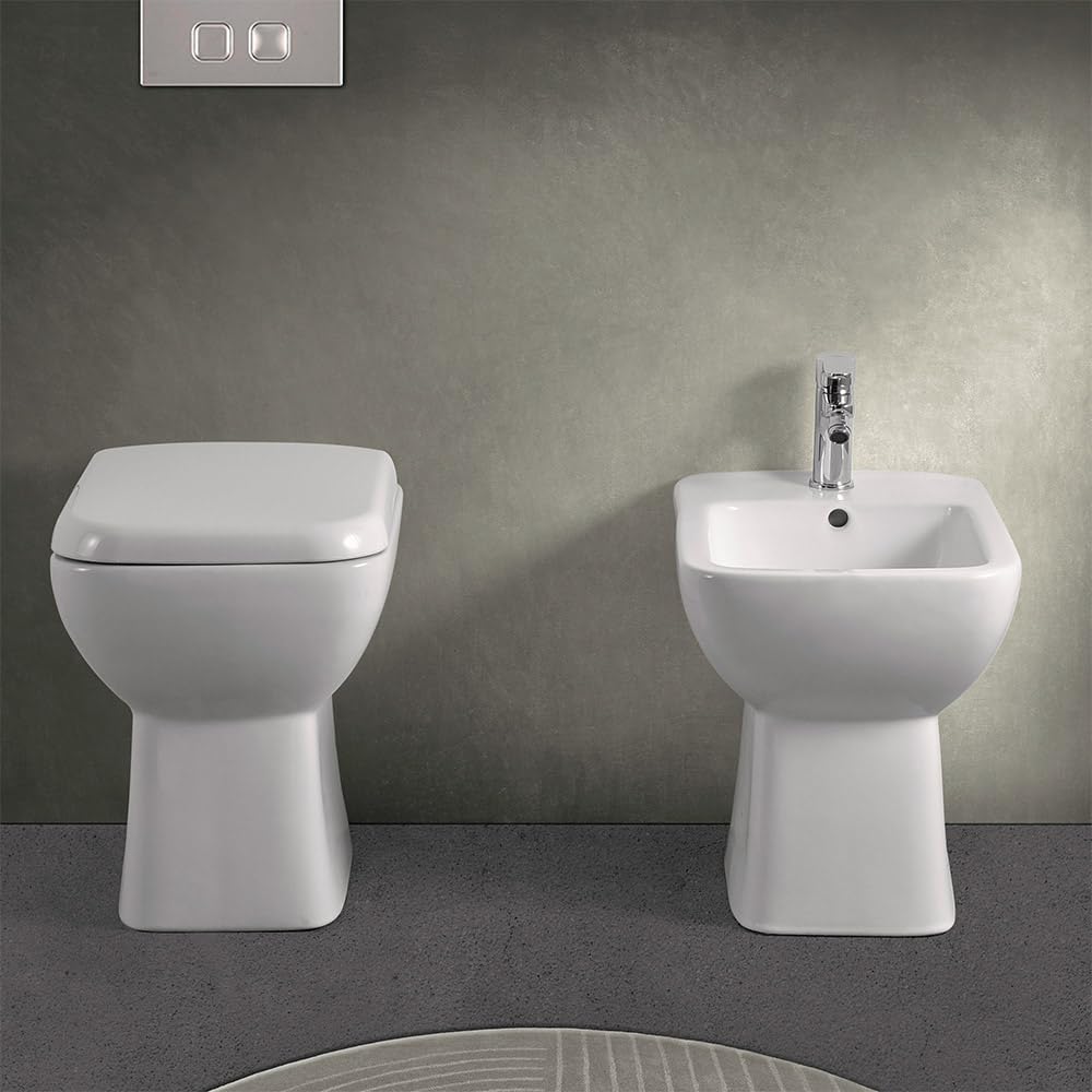 Wc Tradizionale Con Scarico A Parete 35,2x48,5 Cm In Ceramica Bianca Lucida Ginevra