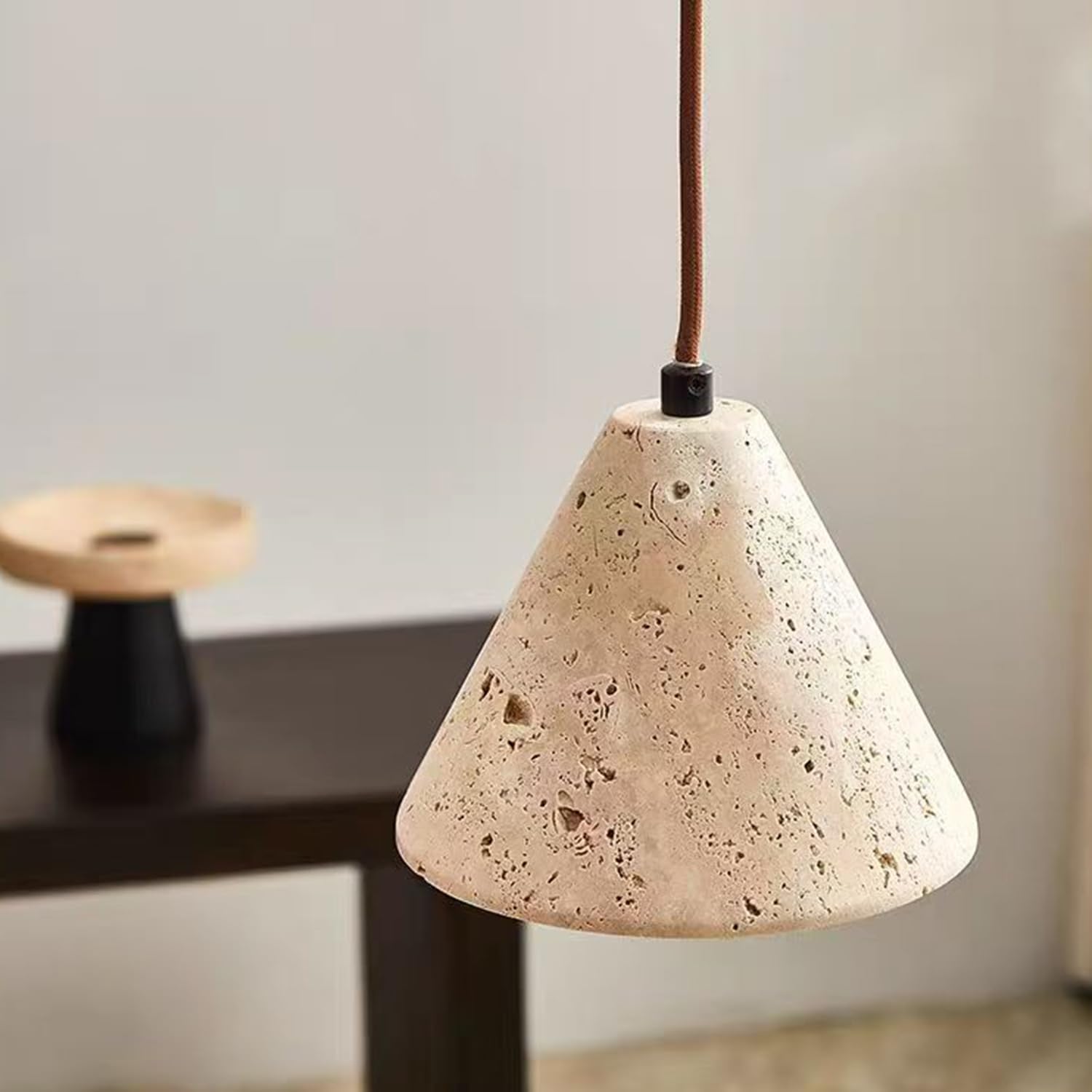 Lampada a sospensione in travertino giallo Lampadario 5,9 pollici a triangolare con base in lucidato a mano in stile vintage for soggiorno, caffetteria, comodino, interno