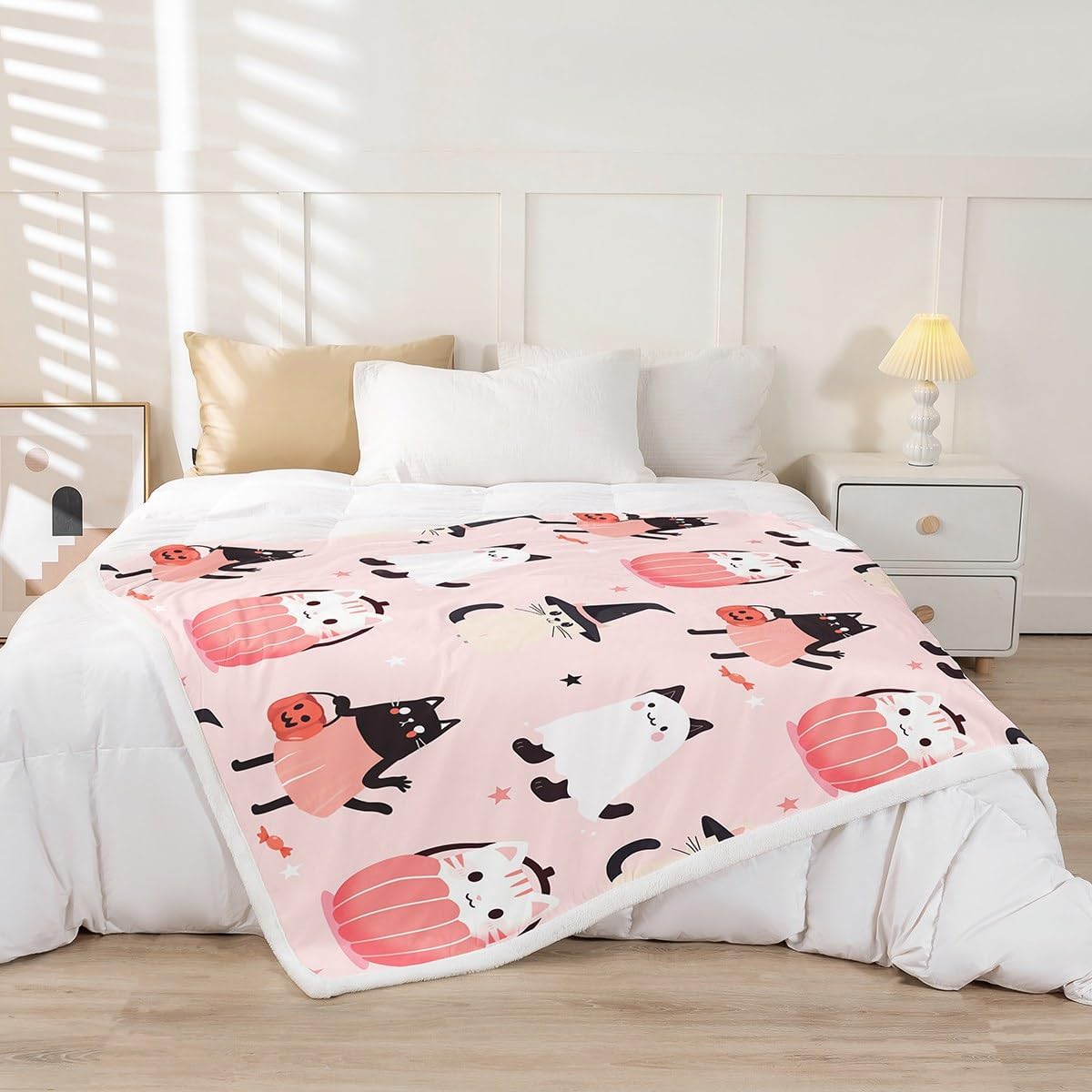 Erosebridal Kids Cute Ghost Cats Throw Blanket Twin 60"X80" Fleece Bed Blanket Gifts for Girls Teen, Black White Halloween Kitten Sherpa Blanket, Pink Halloween Flannel Blanket